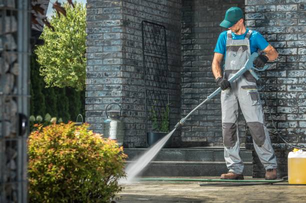 Animal Enclosure Cleaning in Wildwood Lake, TN